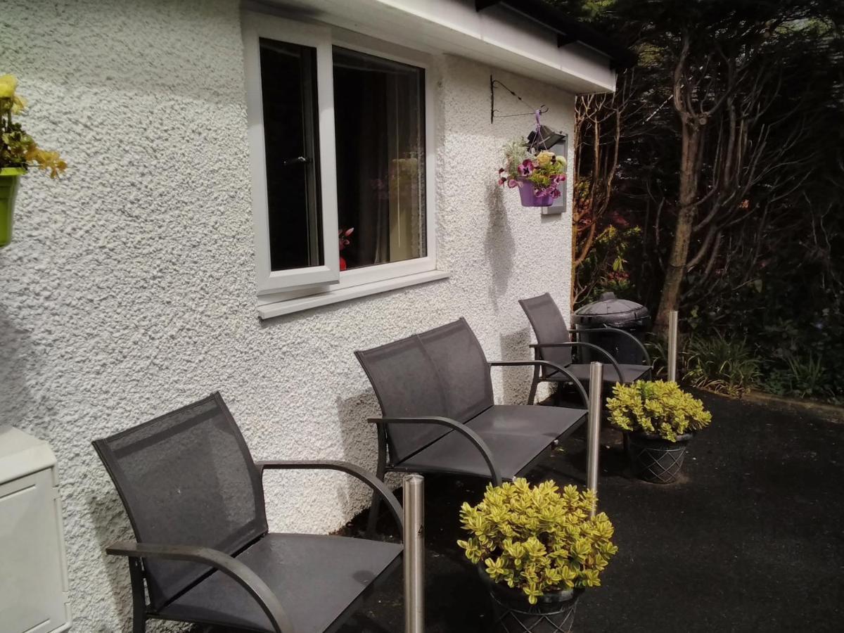 Windermere Studio Rooms - With Free Car Parking Onsite Екстер'єр фото